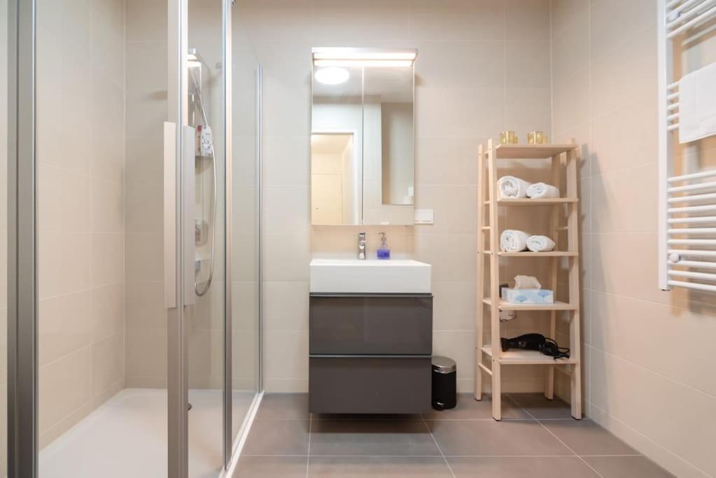 Hoch Hinaus, Neu Und Stilvoll Mit Pool Am Dach Apartamento Viena Exterior foto